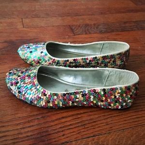 LEI sequin shoes, ballet flats. Make an offer! 💚